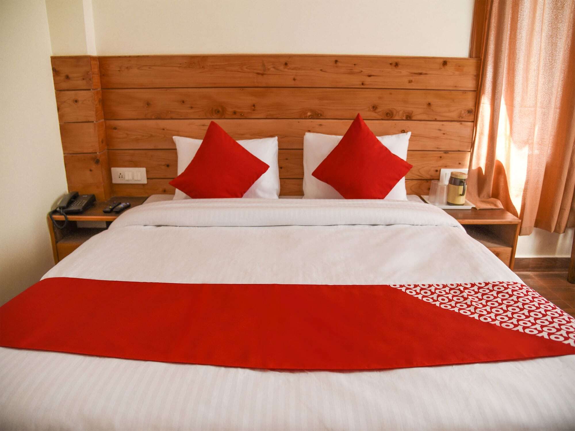Oyo 13741 Rockwood Bnb Manali  Exterior photo