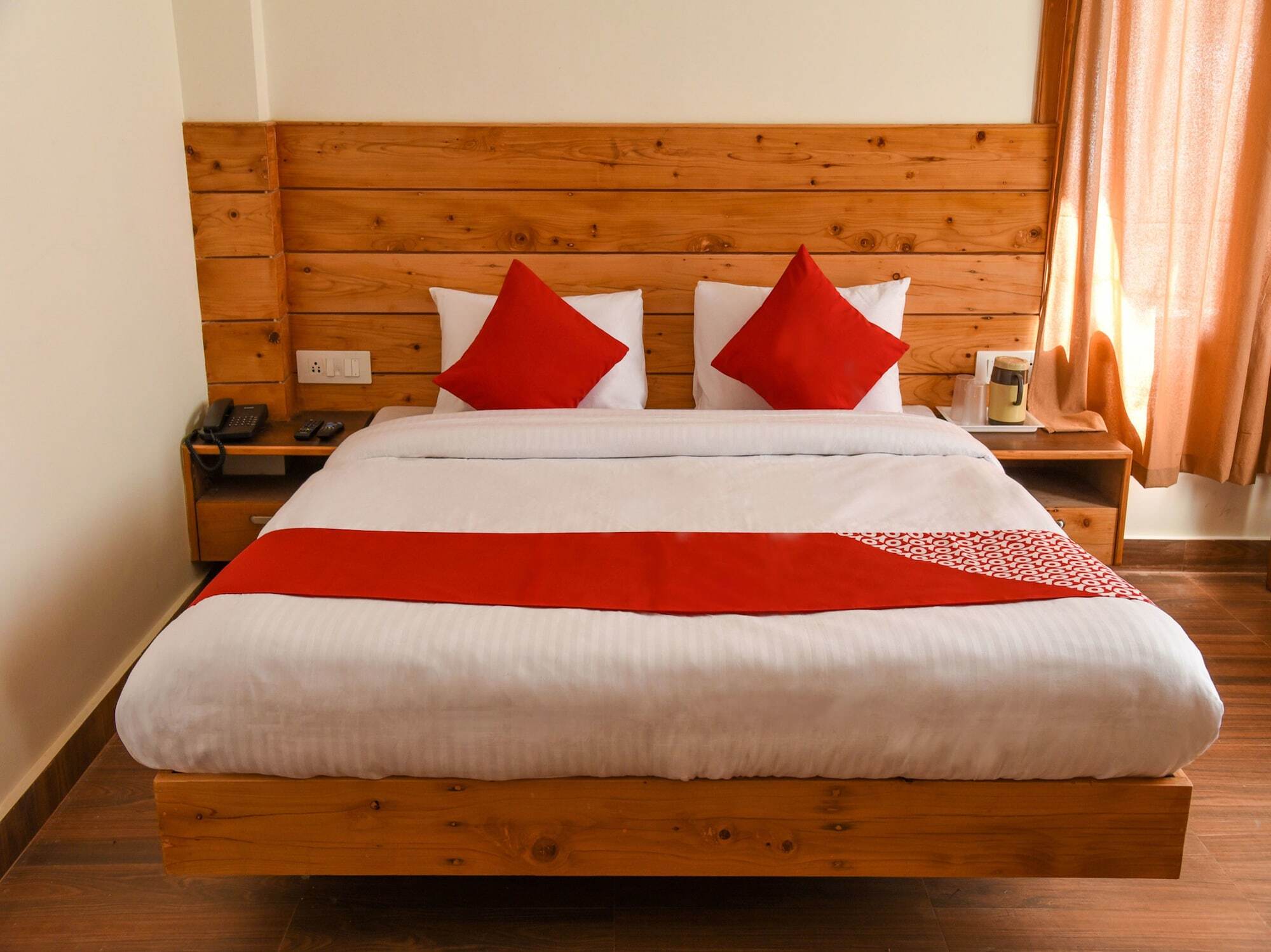 Oyo 13741 Rockwood Bnb Manali  Exterior photo